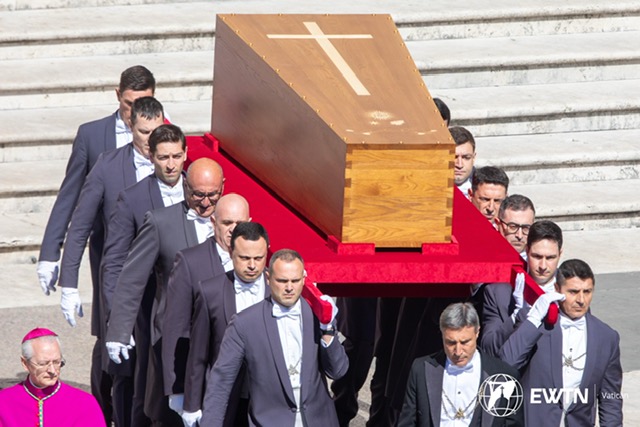National Catholic Register (@ncregister) on Twitter photo "Pope Francis used to always ask us to pray for him.. and today, we ask him to pray for us..."
--Cardinal Re during the funeral Mass for Pope Francis
Photos <a href="/dibanezgut/">Daniel Ibáñez</a> <a href="/EWTN/">EWTN Global Catholic Network</a> "Pope Francis used to always ask us to pray for him.. and today, we ask him to pray for us..."
--Cardinal Re during the funeral Mass for Pope Francis
Photos <a href="/dibanezgut/">Daniel Ibáñez</a> <a href="/EWTN/">EWTN Global Catholic Network</a>