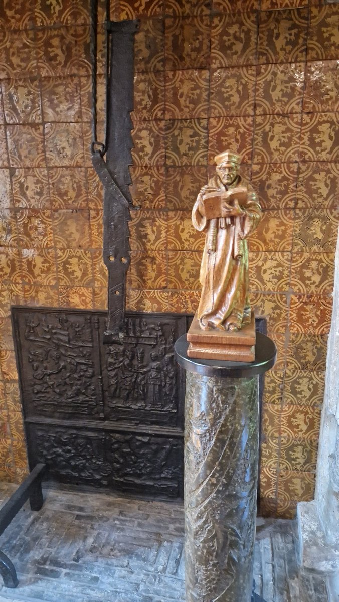 Découverte de la maison de l'humaniste #Erasme ...
Seuls visiteurs, quelle plaisir ce voyage dans le temps !