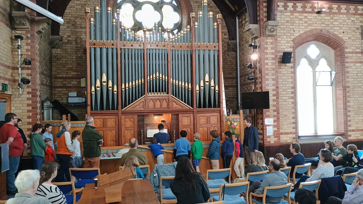 Simon Gibson tweet media