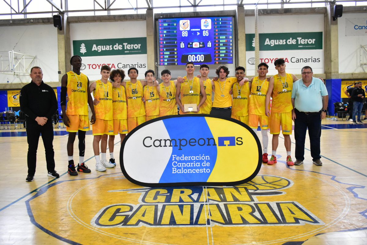 FCBaloncesto's tweet photo. 🏆 #CadeteAutonómicoMas
🇮🇨 #CC2025
🥇 @GranCanariaCB ➡️🇪🇸
🥈 @CB1939Canarias ➡️🇪🇸
🥉 @LionsBasket ➡️🇪🇸
4️⃣ #SantoDomingo
5️⃣ #Toscones
6️⃣ @RCNT_BALONCESTO
📸 @fcbaloncesto https://t.co/idzBzBLbxN