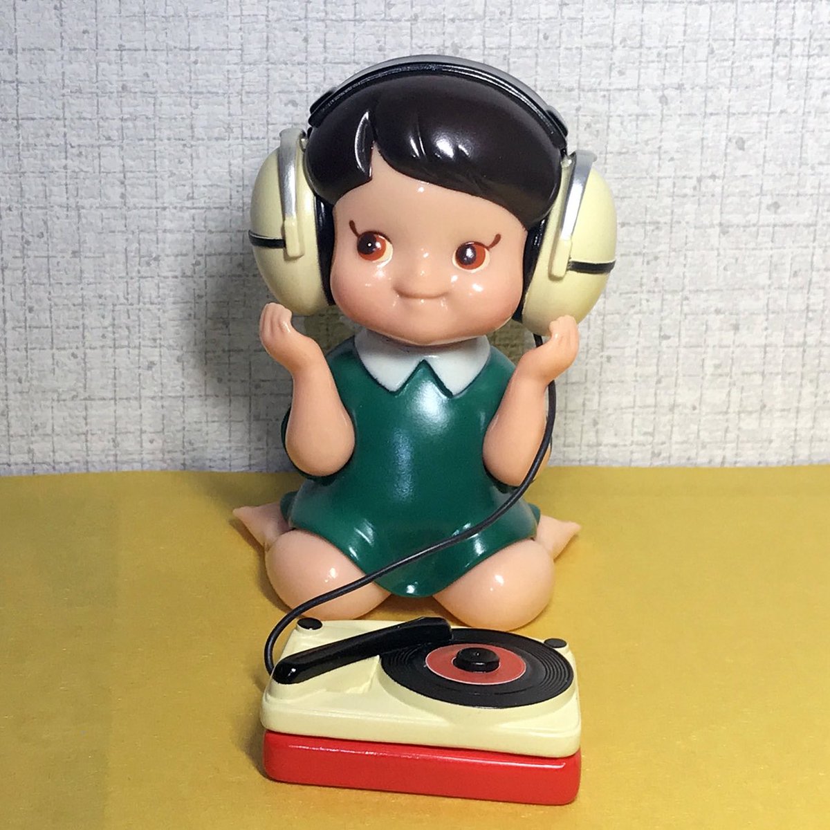 rajireco's tweet image. スーフェス出展です。サムライドール( @groovicdoll )さんとの共同ブース「サムラヂ」、卓番A-9です。よろしくお願いいたします!
※DMいただいている方々、早急に返信いたします!お待たせして申し訳ございません。
#スーパーフェスティバル #スーフェス #superfestival #sofvi #ソフビ #sofubi