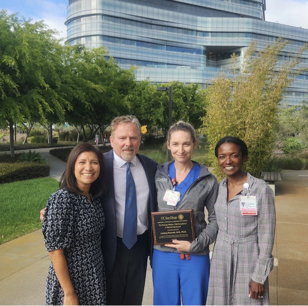Marianna Alperin, MD/MS (@mariannaalperin) on Twitter photo Congratulations to <a href="/LindseyABurnett/">Lindsey Burnett, PhD MD</a> for receiving the annual Pamela Mellon Excellence in Mentorship Award. 👏👏👏 <a href="/UCSD_ObGyn/">UC San Diego OBGYN</a> Congratulations to <a href="/LindseyABurnett/">Lindsey Burnett, PhD MD</a> for receiving the annual Pamela Mellon Excellence in Mentorship Award. 👏👏👏 <a href="/UCSD_ObGyn/">UC San Diego OBGYN</a>