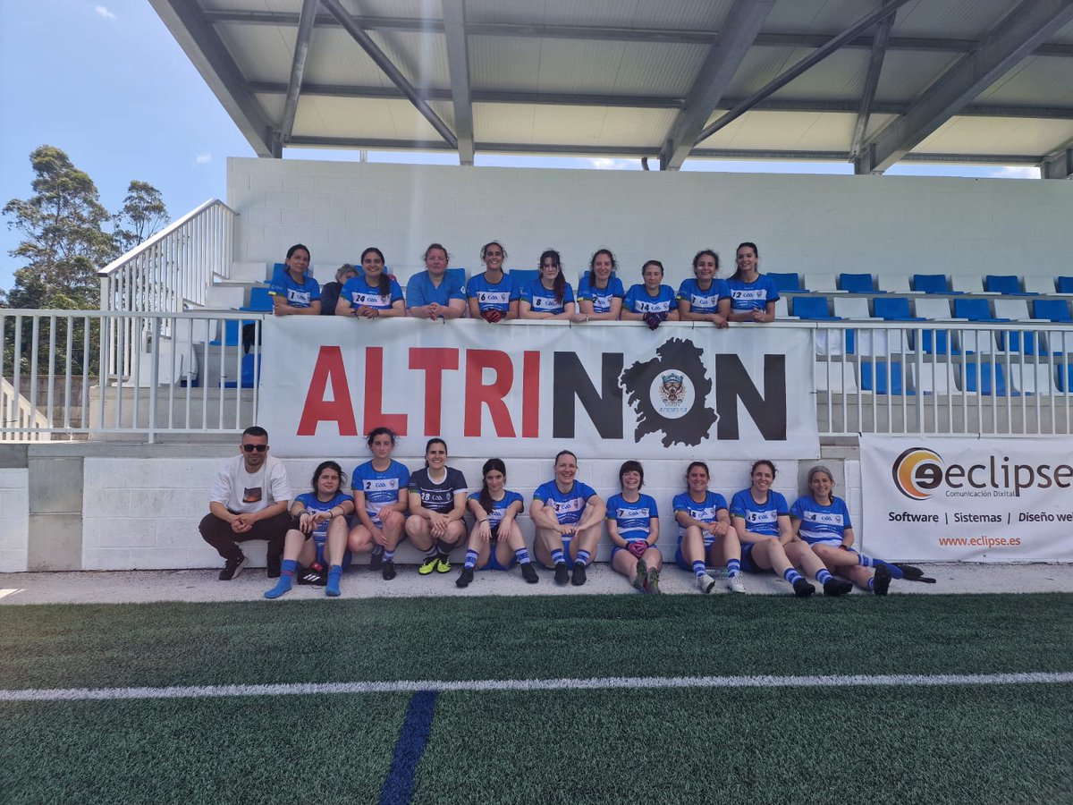 Na #copagalega de fútbol gaélico tamén cantamos #altrinon