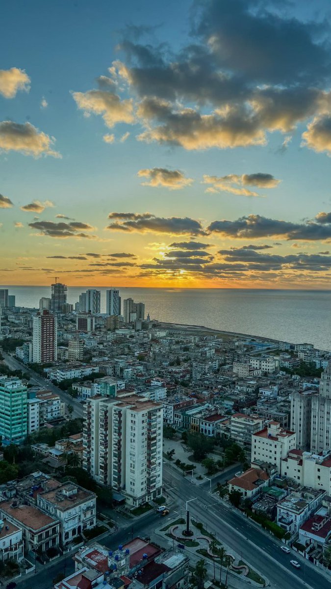 #BuenosDías y feliz sábado 🇨🇺