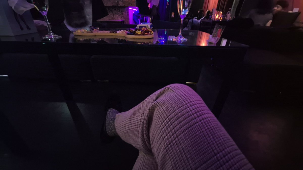 #압구정구멍가게