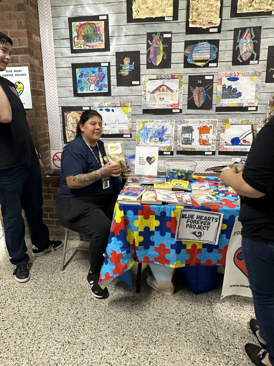 DrcarrollPC's tweet photo. Amazing turn-out of community partners and families at our first ever @PortChesterUFSD RAMs Saturday Academy! Thank you to everyone that played a role in making this event a success! #Ramily #PCPride https://t.co/fsj6i2vAXd