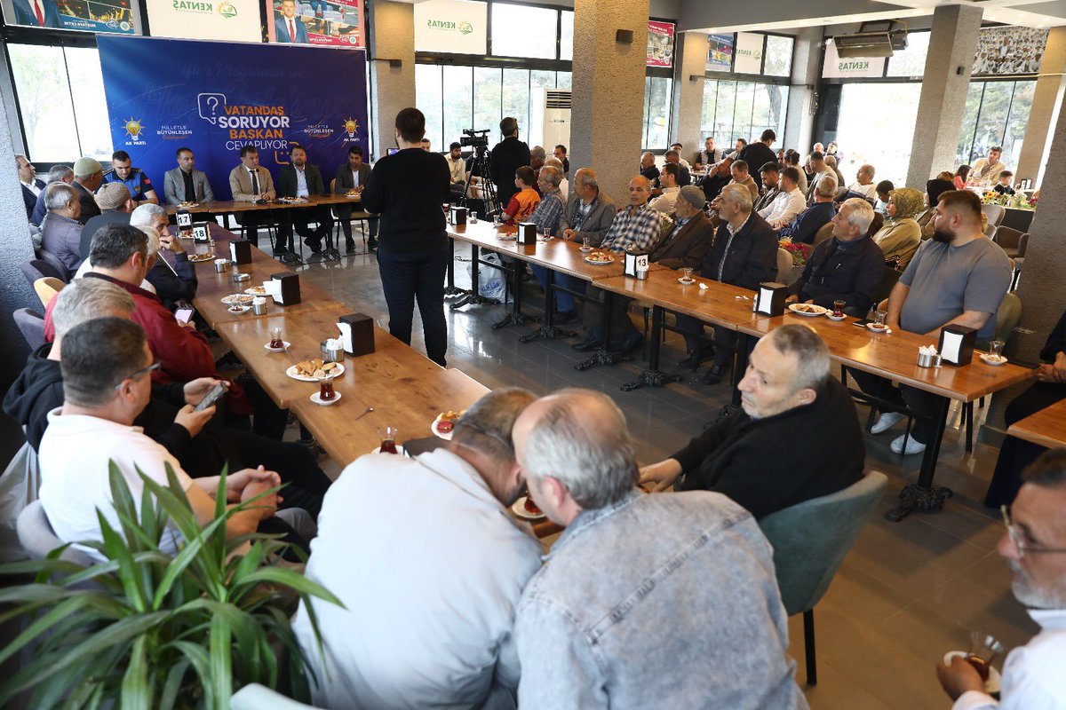 Milletle bütünleşen belediyecilik anlayışıyla düzenlenen #VatandaşSoruyorBaşkanCevaplıyor programının ilkinde Çamlık Sosyal tesisimizde  kıymetli hemşehrilerimizle bir araya geldik. 🤝🙋‍♂️