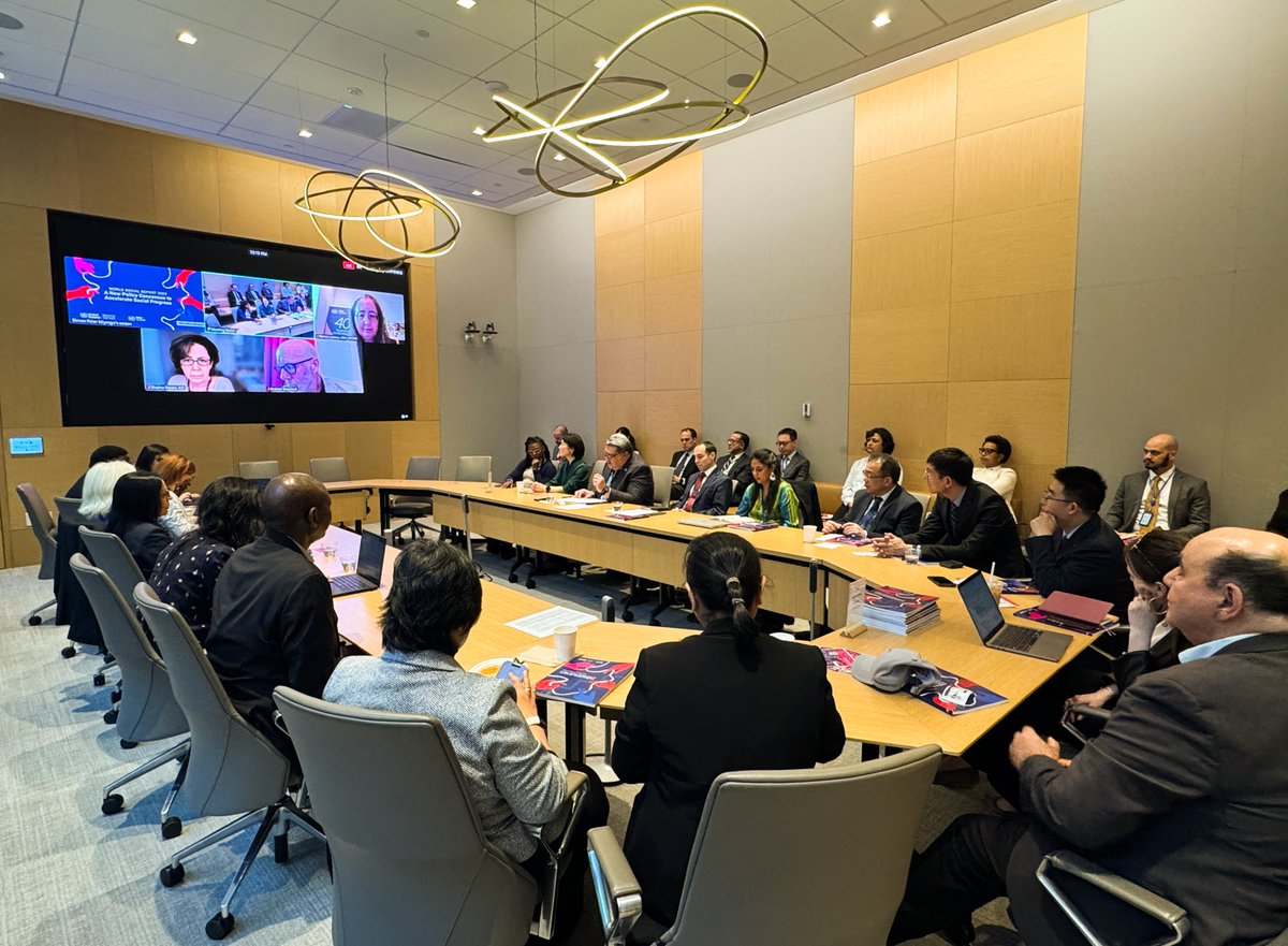 BahaiBIC's tweet image. Amid both progress and persistent challenges, many are calling for renewed global commitment. The World Social Report 2025, titled: "A New Policy Consensus to Accelerate Social Progress" was launched this week at the Bahá'í International Community Office in New york. The Report…