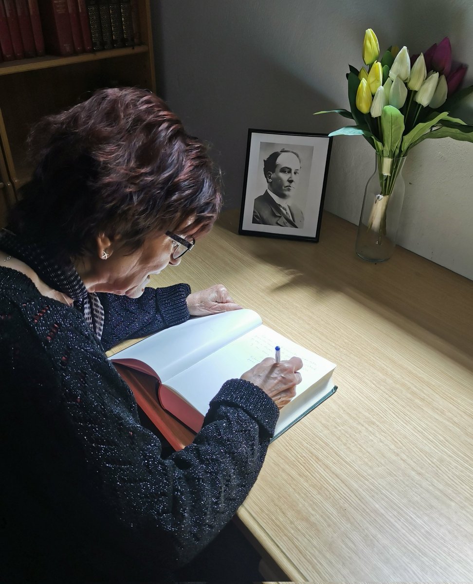 𝗥𝗘𝗙𝗨𝗚𝗜𝗢 𝗗𝗘 𝗩𝗘𝗥𝗦𝗢𝗦 tweet media