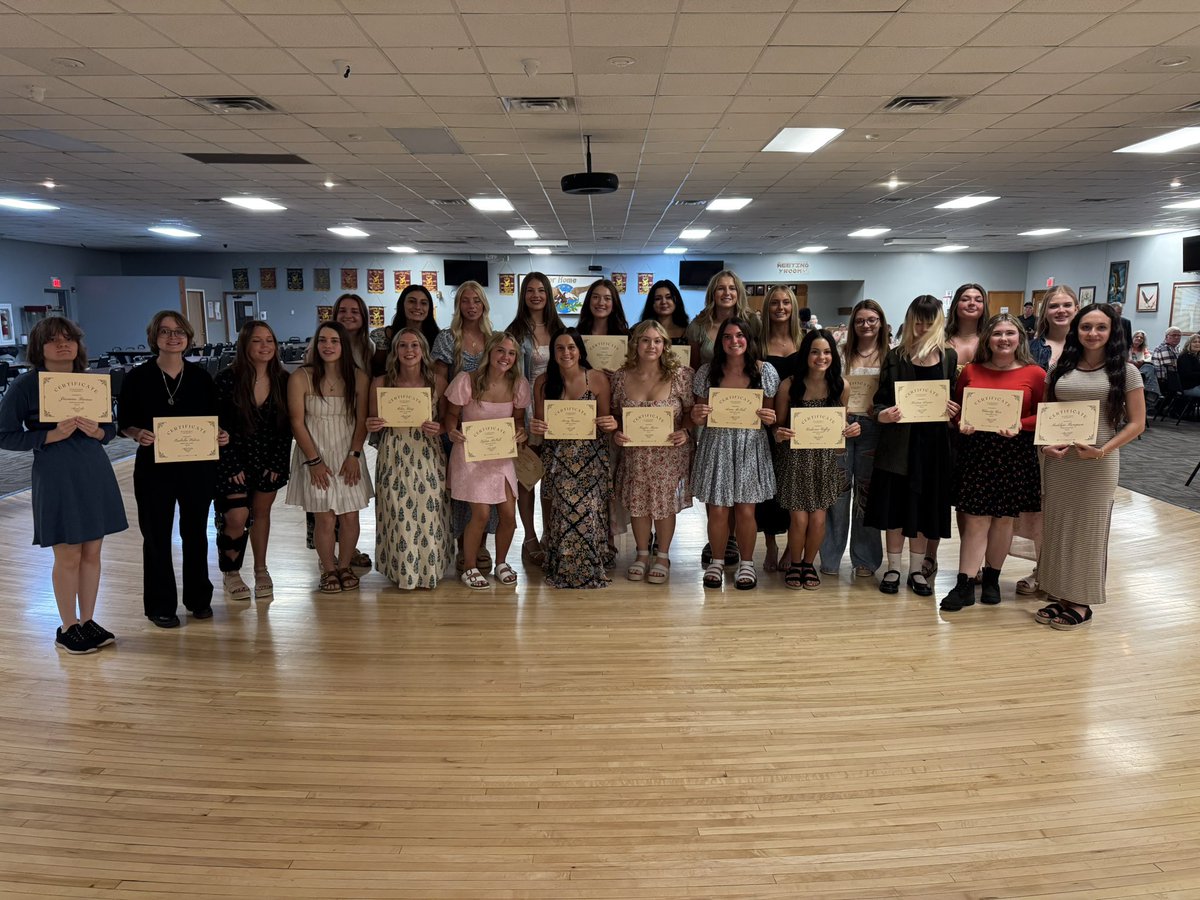 Congrats to our senior top 25!  This is amazing group of students.  #AlexTigers <a href="/amhstigers/">Alexandria Tigers</a>