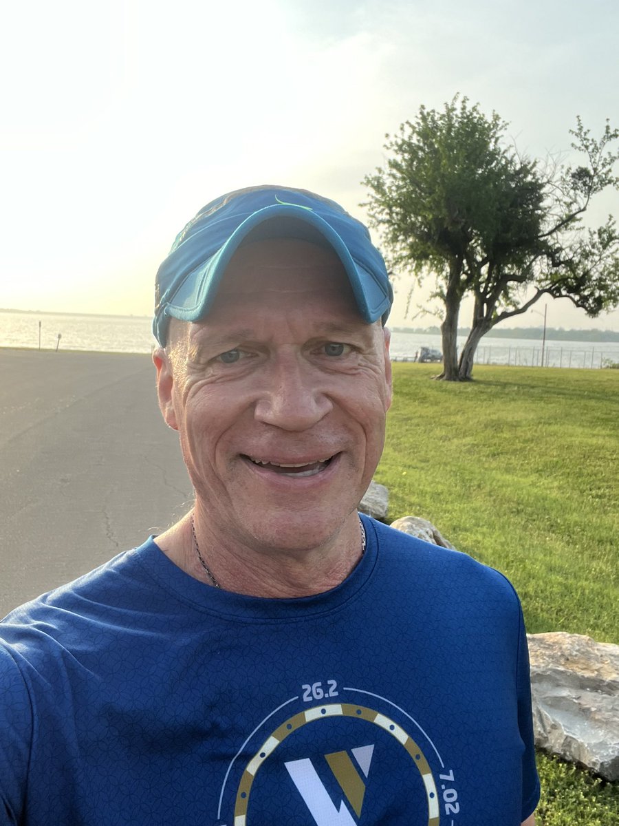 markphillipsrdo's tweet image. Let’s do 10 to start the weekend! @LakeGrapevineRW #lgraw #refusemiddleage