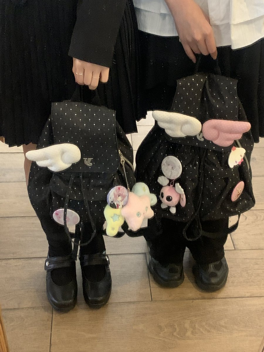이욘 tweet media