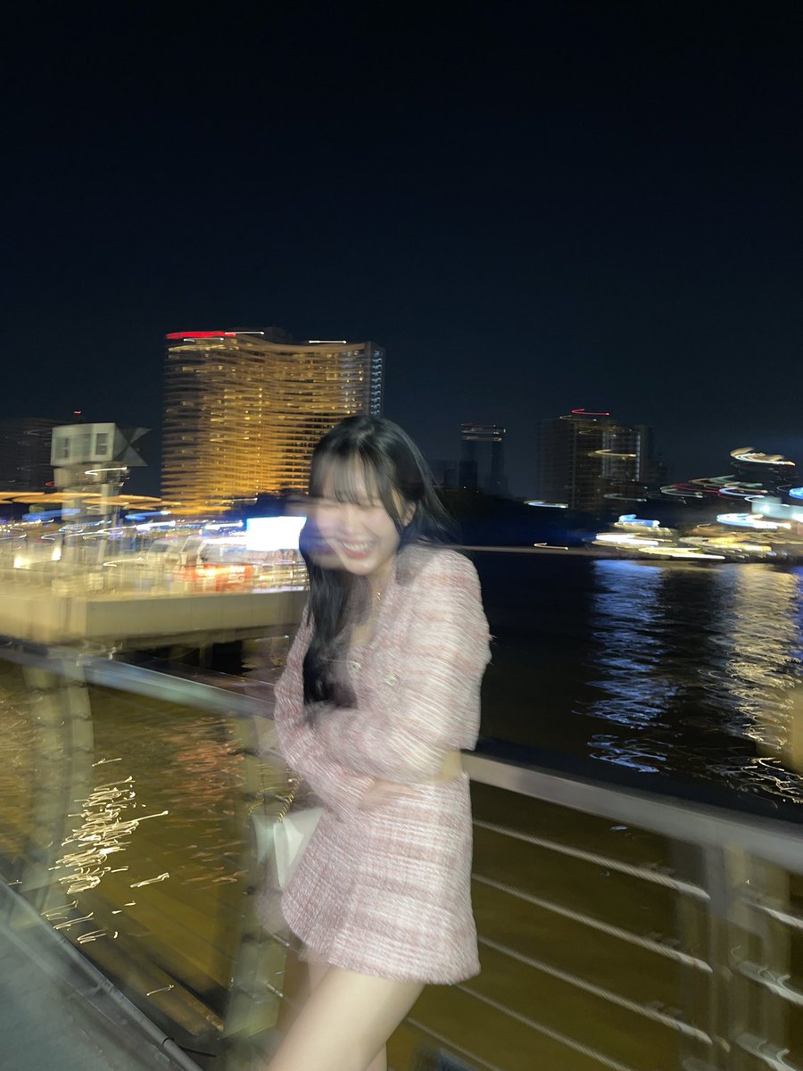 sleepypupezzz's tweet photo. ฝีมือ @NineNarinn_ โคตรจะเจน z https://t.co/8gJWFsbdPC