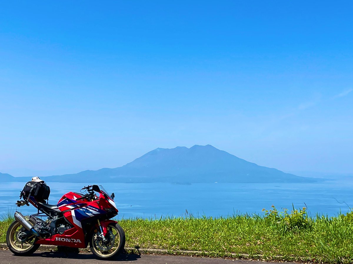 ただいま福岡❤︎

鹿児島ツー終了🫡

色々いけた！

帰りは高速走ってる時に

スターリンク衛星も沖縄以来みれた😍

あー疲れたw