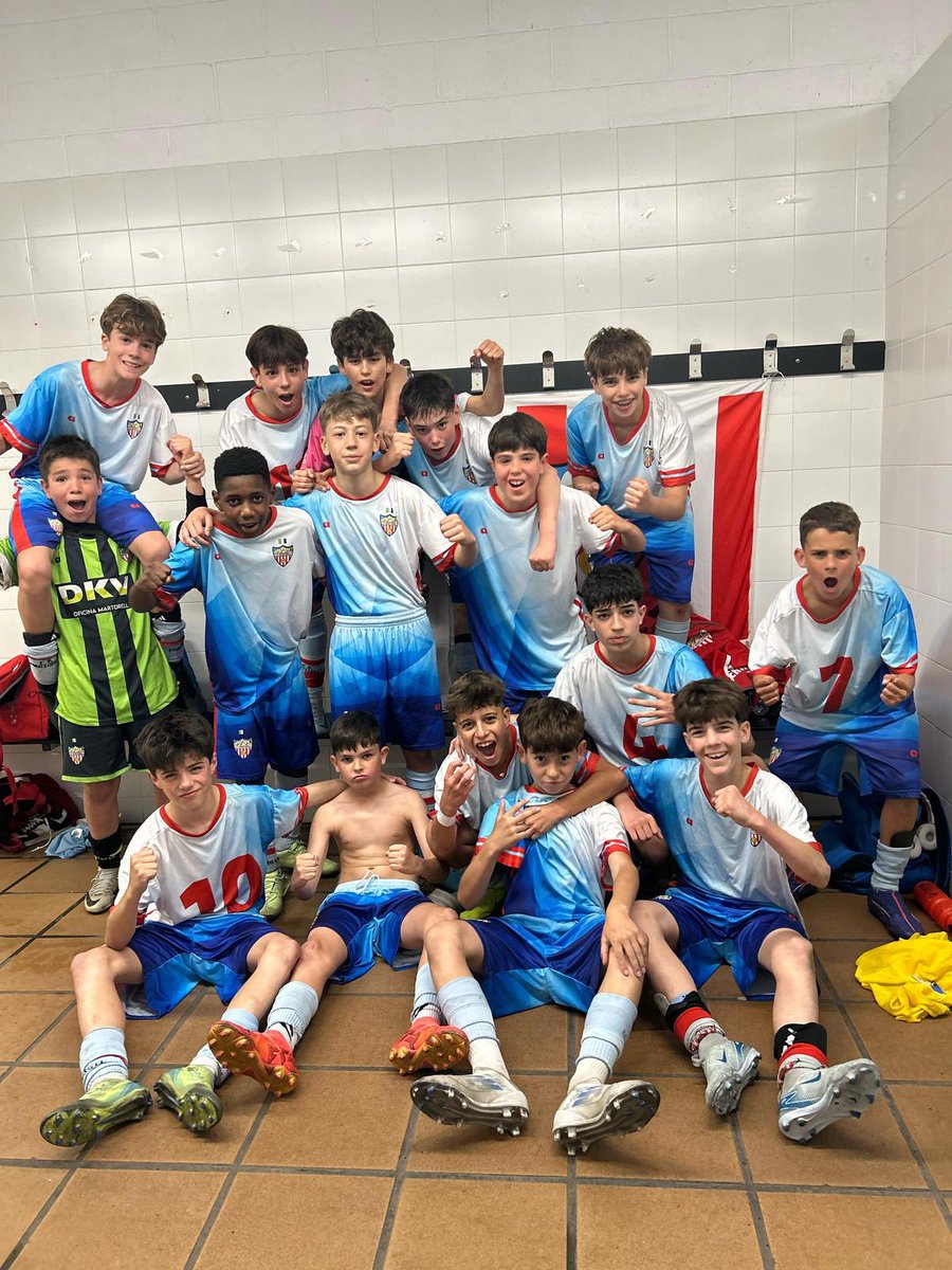 ⚪🔴 SUB13 A | La crònica 
 
✅ FC Santboià 0-1 CF MARTORELL 

⚽️ Pròpia porteria

📝 Victòria molt disputada dels blanc-i-vermells a domicili. 

#CFMartorell
#CorBlanciVermell