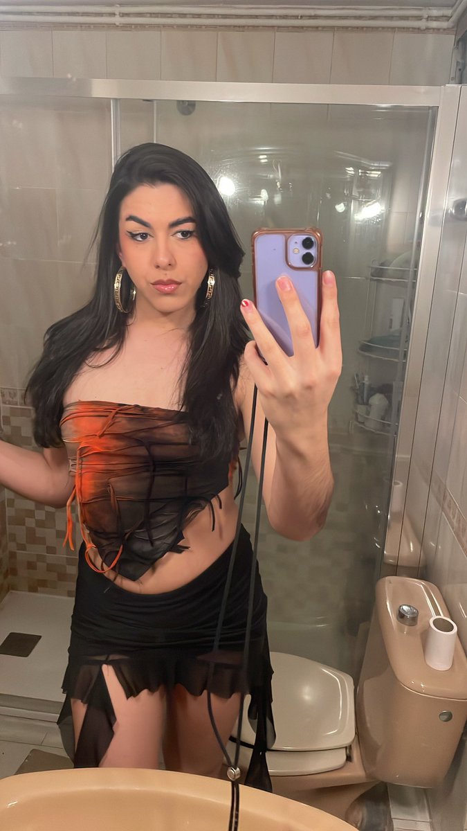 Sam tweet media