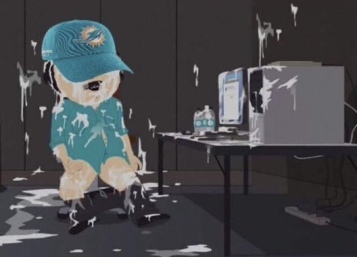 MHarrison74's tweet image. Live footage of @OmarKelly after 2 days of “Meat and potatoes” #finsup