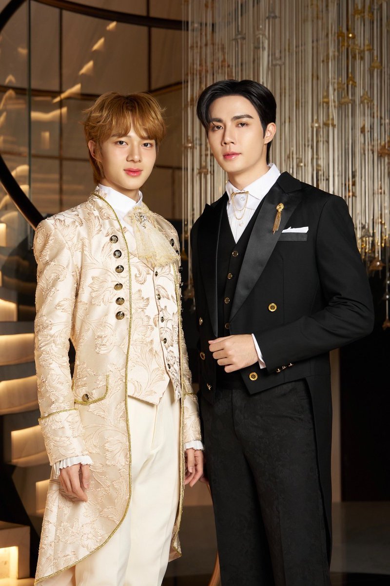 ubl_umbrella's tweet photo. 🚨✨Hoje acontece a Coletiva de Imprensa do bl #TheNextPrince, os atores já estão prontos para o evento. 👑
THE NEXT PRINCE PREMIERE
#TheNextPrinceDay
#ZeeNunew #NetJJ #JimmyOhm
#DomundiTv #MandeWork https://t.co/dIgLyZZ1iy