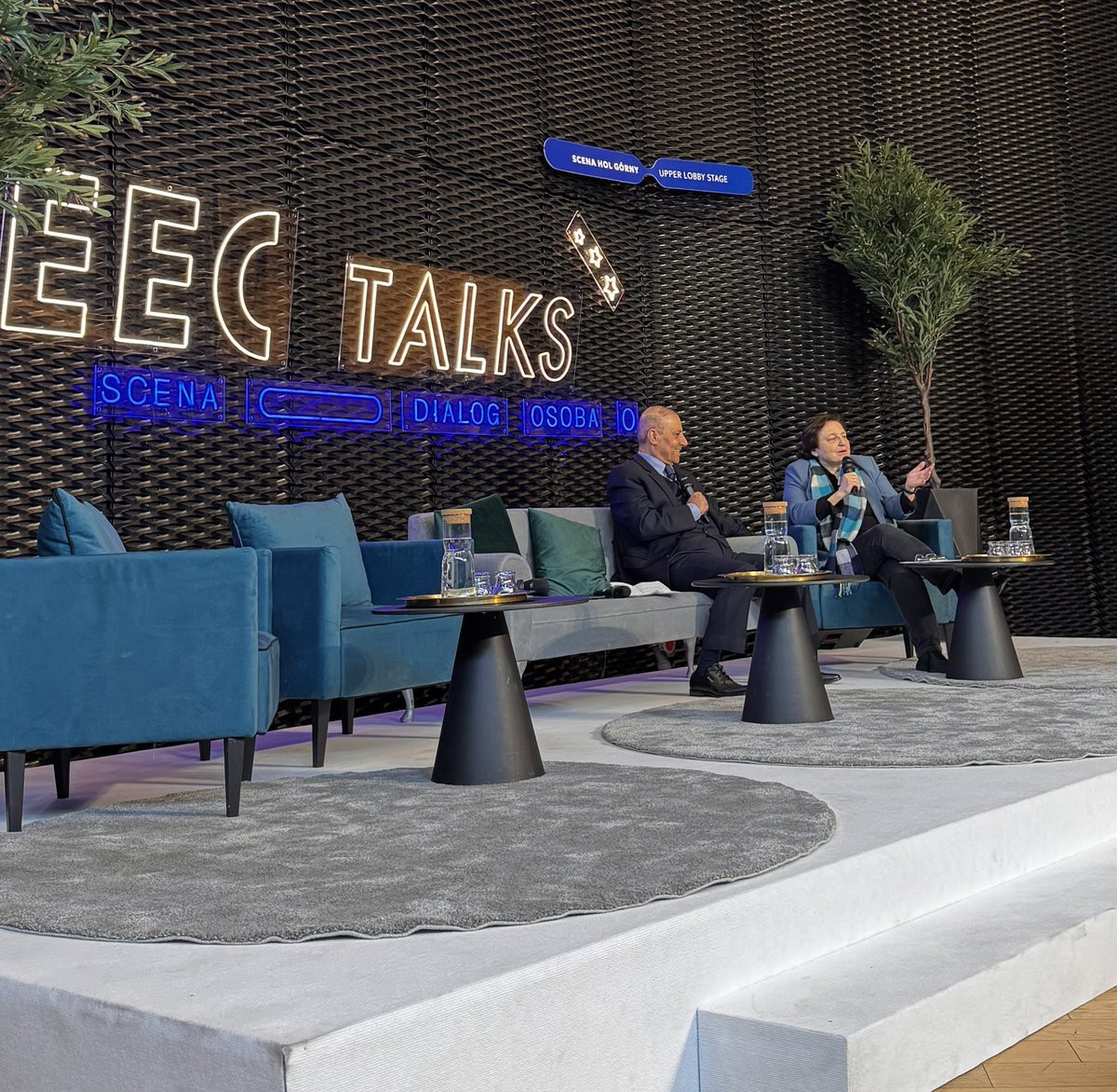 goodatservice's tweet image. #GoodToKnow
Polecam wysłuchanie głosów z @EECKatowice 2025. 
24.04
🇶🇦🇵🇱 EEC Talks: Qatar 
Amb Saoud Abdulla Z. Al Mahmoud @QatarEmb_Warsaw 
od 50:05min ➡️ youtube.com/live/P7foeqVGb…

#EEC2025 #Qatar #Katar