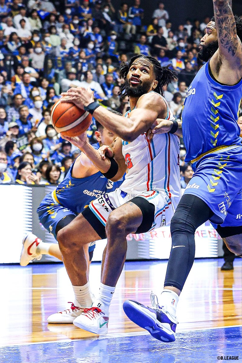 B.LEAGUE(Bリーグ) (@b_league) on Twitter photo 🎉トリプルダブル達成🎉
本日行われたB1第35節GAME1 滋賀vs広島で広島#13 ドウェイン・エバンス選手がトリプルダブルを達成しました!(今季2度目)
📈スタッツ📈
14 PTS|11 REB|13 AST
<a href="/DwayneEvans21/">Dwayne Evans</a> <a href="/HIROSHIMADFLIES/">広島ドラゴンフライズ</a>
#Bリーグ #りそなグループ 🎉トリプルダブル達成🎉
本日行われたB1第35節GAME1 滋賀vs広島で広島#13 ドウェイン・エバンス選手がトリプルダブルを達成しました!(今季2度目)
📈スタッツ📈
14 PTS|11 REB|13 AST
<a href="/DwayneEvans21/">Dwayne Evans</a> <a href="/HIROSHIMADFLIES/">広島ドラゴンフライズ</a>
#Bリーグ #りそなグループ