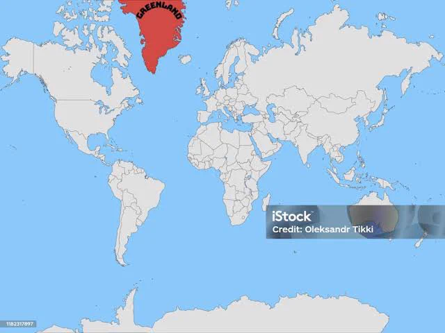 地球上で中国が攻めてくるのに一番困難な位置にある国、グリーンランド。どのコースでもたどり着くだけで地球を半周。 