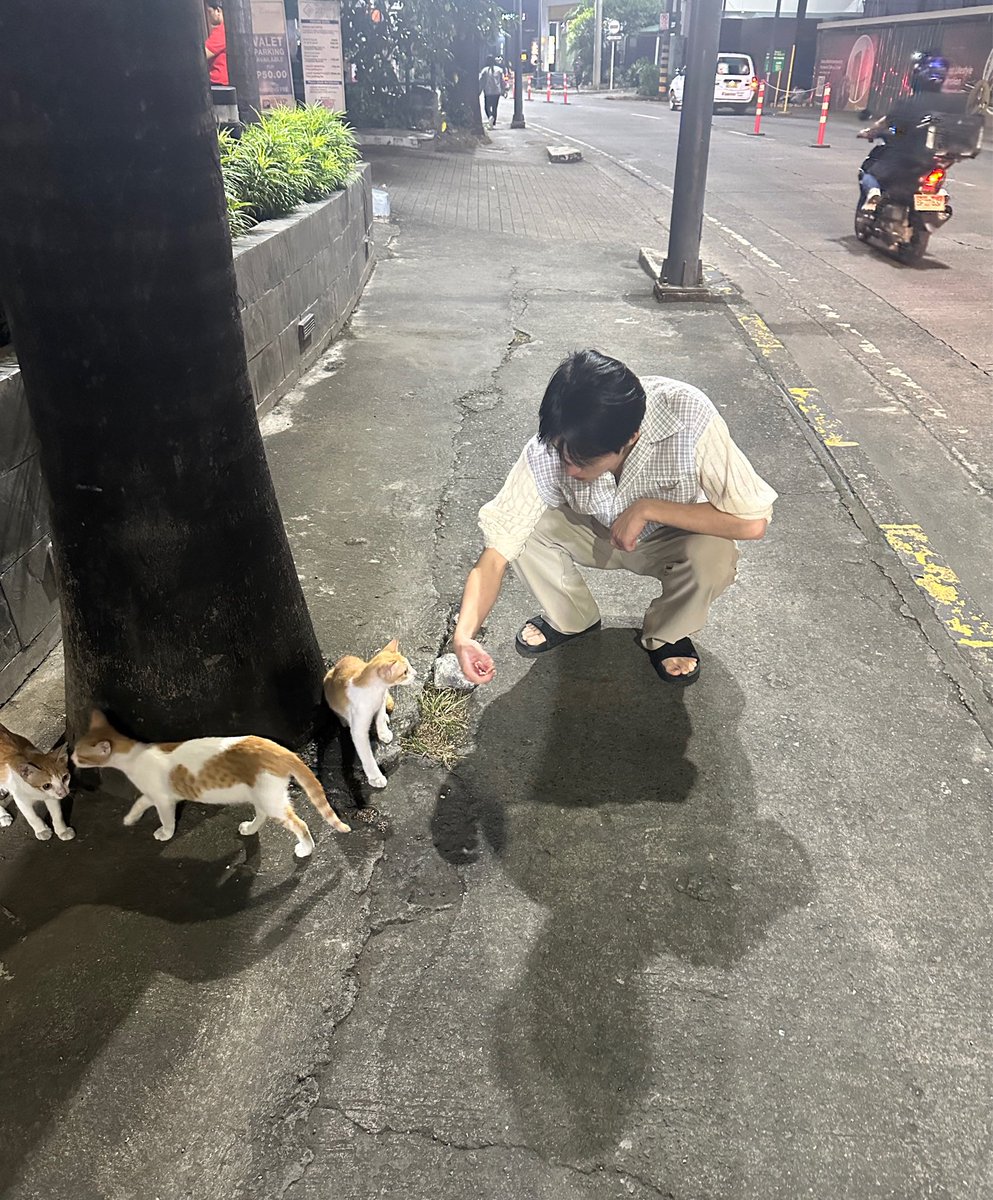 w0wwhy's tweet photo. 남우현은 유명한남친아티스트임..... https://t.co/D4yk5ux2O5