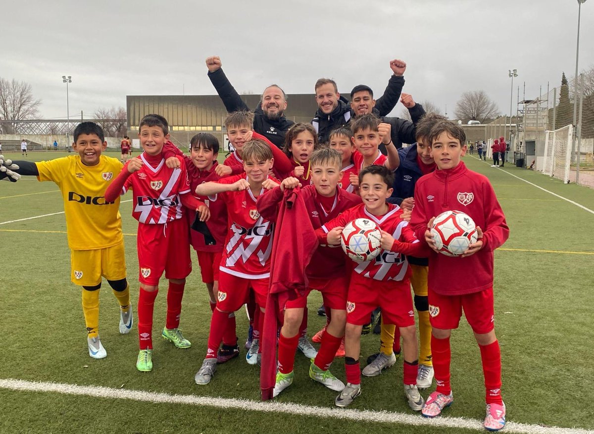 🧒 ¿Quieres pertenecer al Rayo Vallecano? Ya puedes inscribirte en la pruebas de nuestra cantera en nuestra página web ➡️ bit.ly/447nrzf

⚠️ Categorías
◾️Prebenjamín (nacidos en 2018 y 2019)
◾️Benjamín (nacidos en 2016 y 2017)
◾️Alevín (nacidos en 2015)

¡Demuestra tu
