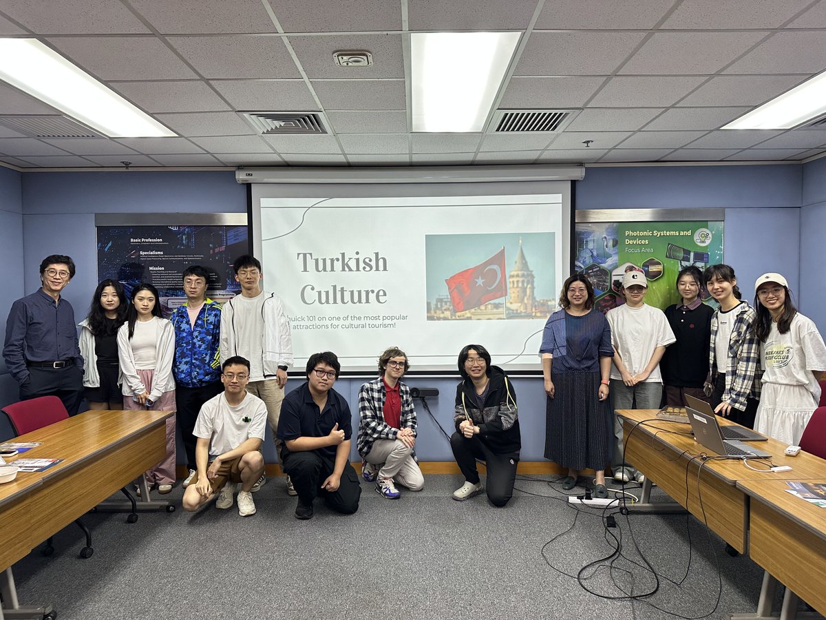 HKPolyUEEE's tweet photo. We recently held the 4th of the Teach Your Mates workshop, where Yavuz Selim Baser shared insights into Turkey's rich history, culture, architecture, and cuisine 🍰. Participants learned about tin craftsmanship and picked up a few Turkish words, like "Günaydın" (Good morning) 😎. https://t.co/jOqn79jsjq