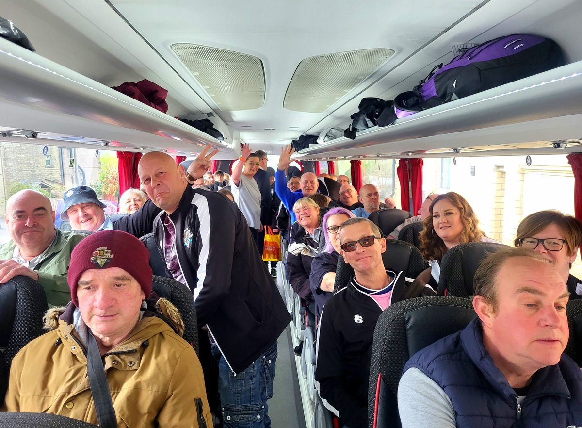 Off we go. Hanley bound! #lilywhites ⚫️⚪️