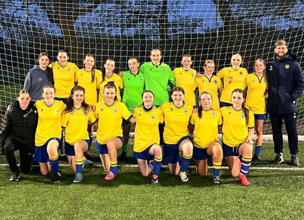 Huge well done to the u15s <a href="/seftongirls/">Sefton Schoolgirls</a> on winning the ESFA NW League last night following a great victory over Liverpool
Brilliant to see so many Remy Girls  representing their district &amp; doing so well.
Olivia, Nicole, Esme, Sophie, Ellie, Annie, Jas &amp; Lily 👏👏👏👏
UTR❤️🖤🤍⚽️