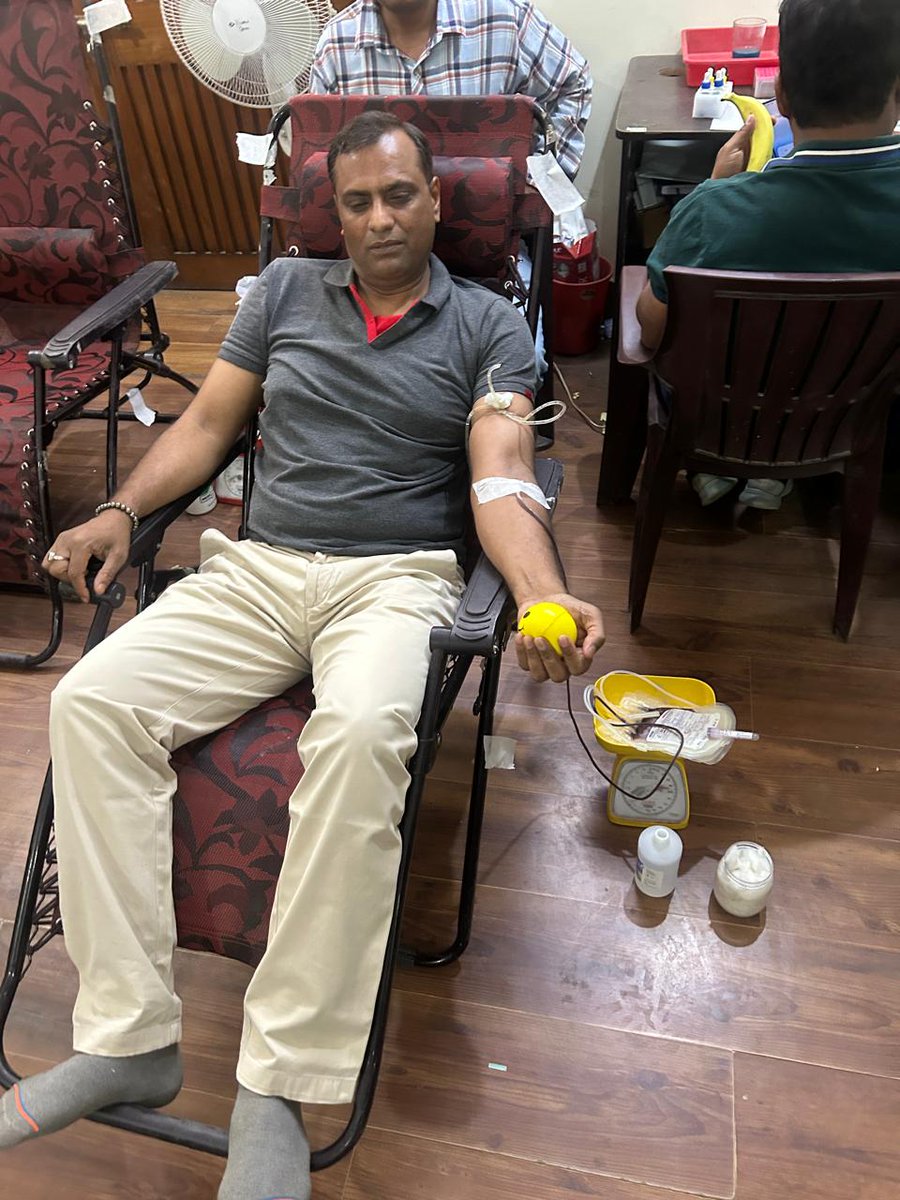 A Big Kudos to Johnson Lifts &amp; Escalators  and the team for gifting 29 blood units to Sadar Hospital Ranchi 🙏 

<a href="/JharkhandCMO/">Office of Chief Minister, Jharkhand</a>
<a href="/DC_Ranchi/">DC Ranchi</a> <a href="/DDC_Ranchi/">DDC Ranchi</a> <a href="/RanchiHealth/">Civil Surgeon, Ranchi</a>