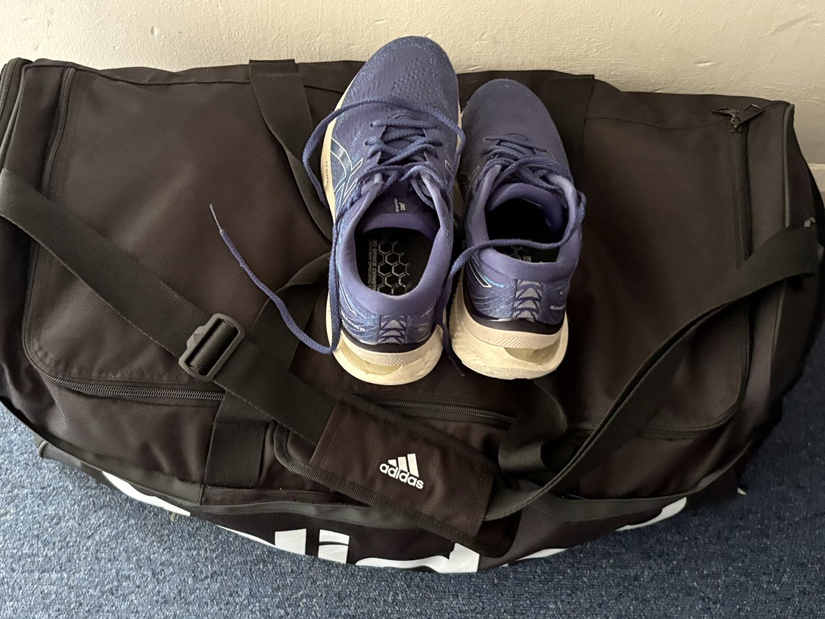 Heather Currie tweet media