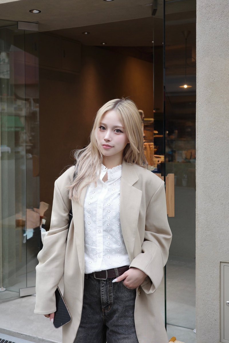 erina tweet media