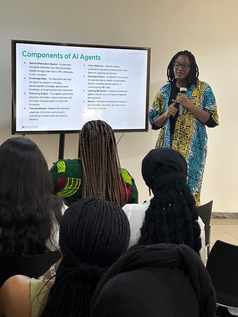 Our first speaker, Jennifer Kwentoh <a href="/jenniferkwentoh/">Jennifer Kwentoh</a> is sharing the MCP goal is to overcome the limitations of AI Models being isolated from real time proprietary data.
#IWDmpape2025 #IWD2025