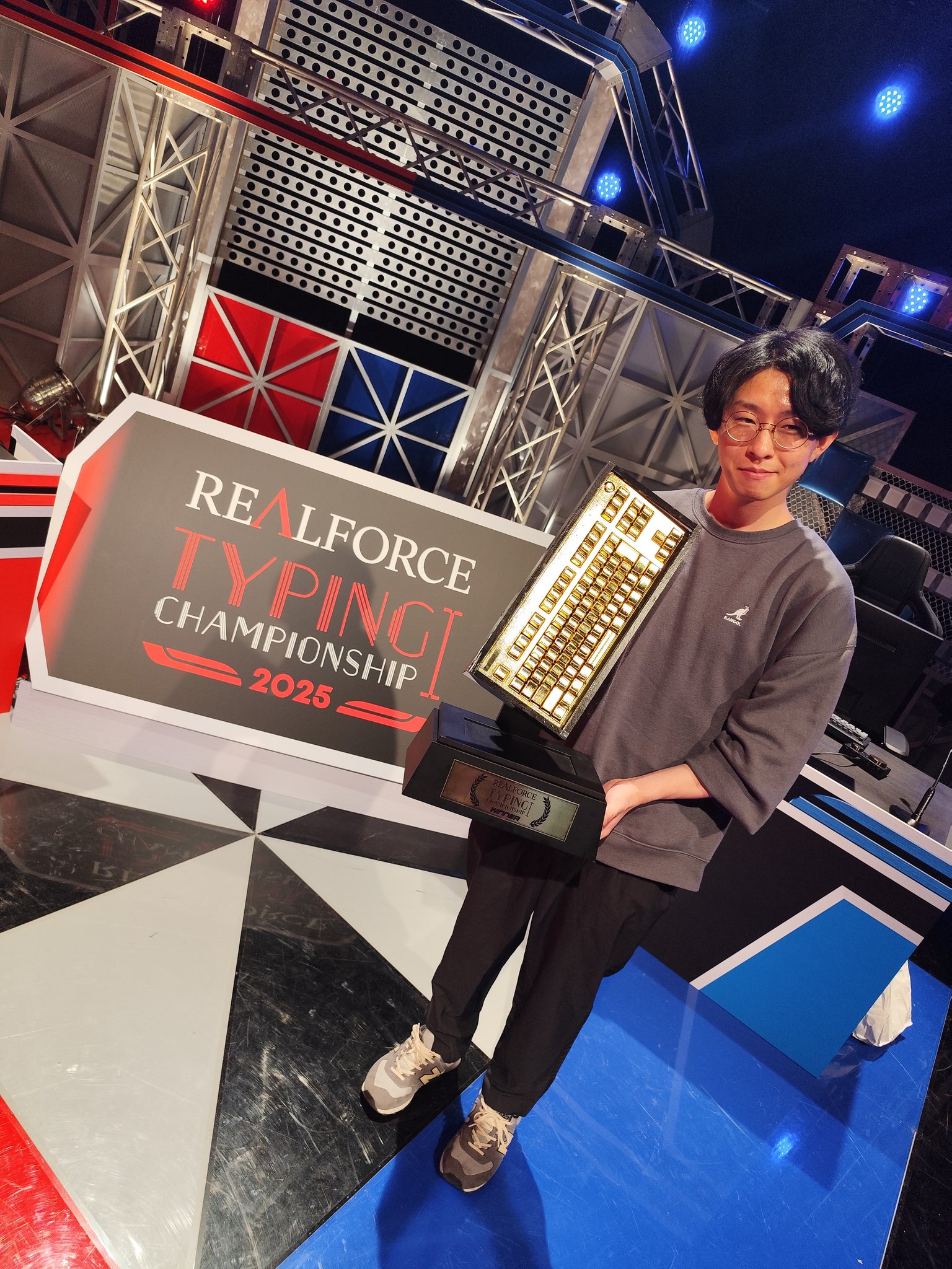 REALFORCE(リアルフォース)【公式】 (@TOPRE_REALFORCE) / X REALFORCE(リアルフォース)【公式】 (@TOPRE_REALFORCE) / X