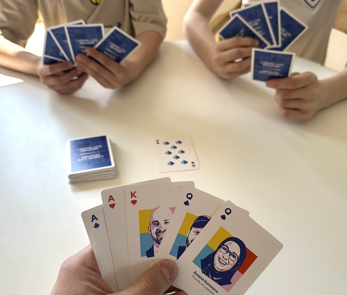 Pretty good hand. 👀 <a href="/taylorotwell/">Taylor Otwell</a> <a href="/ericlbarnes/">Eric L. Barnes</a> <a href="/ZuzanaCaputova/">Zuzana Čaputová</a> <a href="/laravellivedk/">Laravel Live Denmark</a>