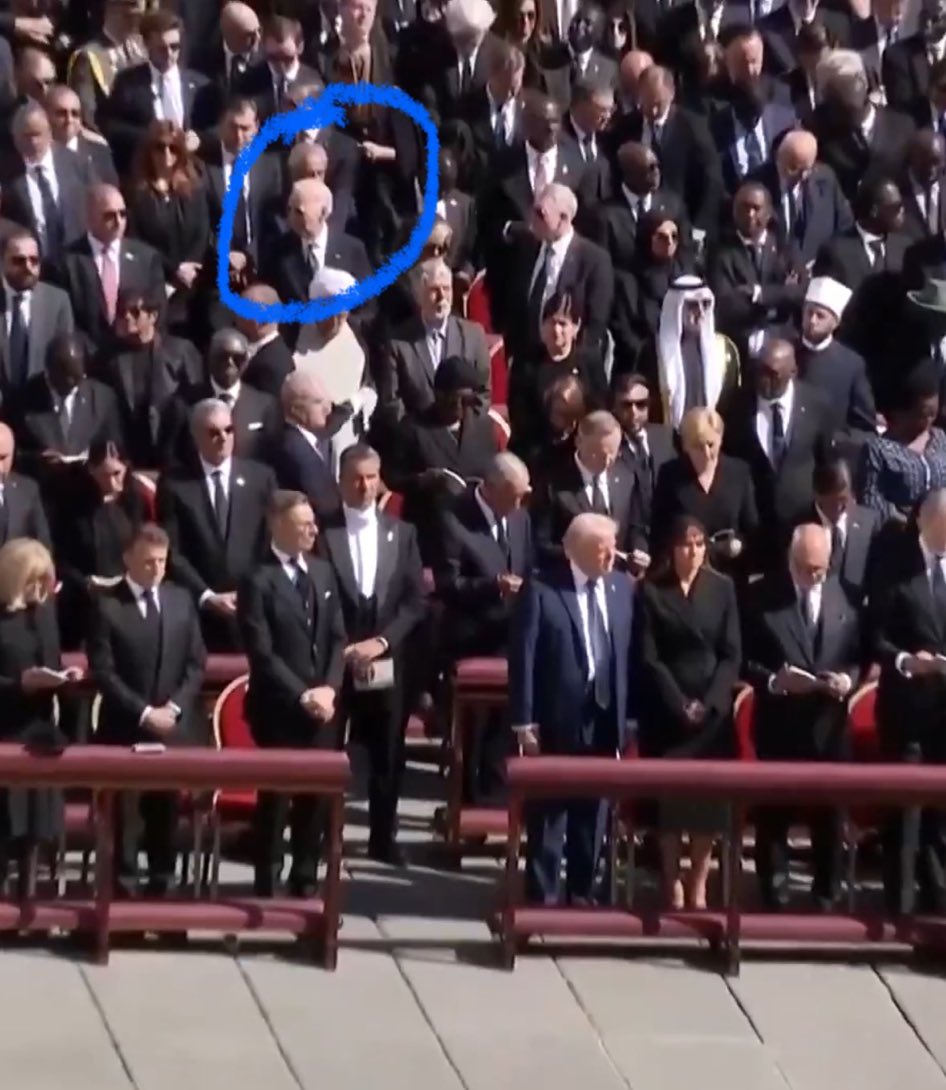 saras76's tweet image. They put Biden in the back at the Popes funeral like a dog 😭