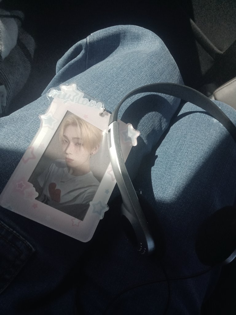 cozysonu's tweet photo. switching uni https://t.co/HlbaOAgK7f