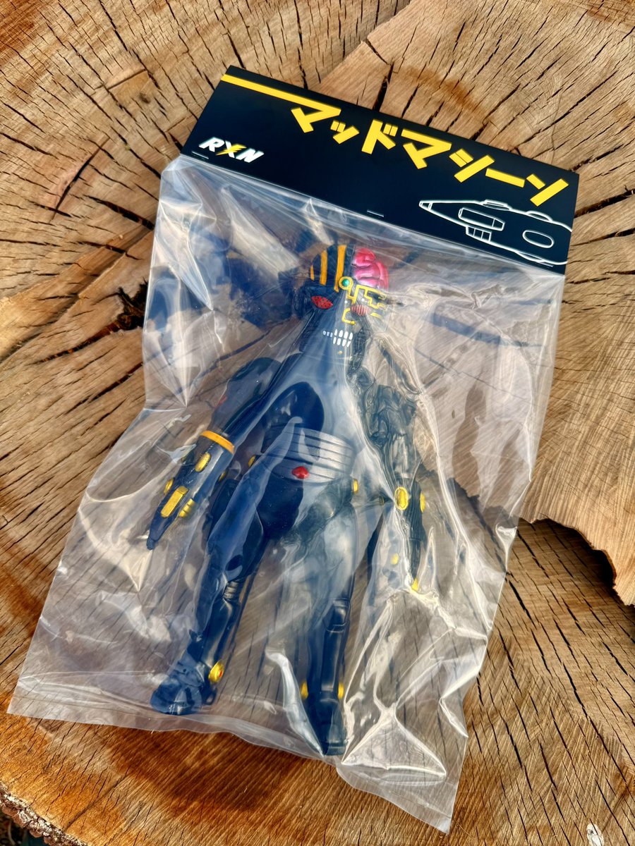 RickyTo828's tweet photo. マッドマシーンV-1・RX-マシーン
Mad Machine V-1 RX-Machine
#rxnemesis #rxnjapan #rxncomics #シェビー #sofubi #ソフビ #manga #漫画 #sofubitoys #sofvi #sofvitokyo #madeinjapan #日本制 #rto77 #madmachine #rxmachine @nemesis_rx @kymmsj https://t.co/p7XnFS2vxa