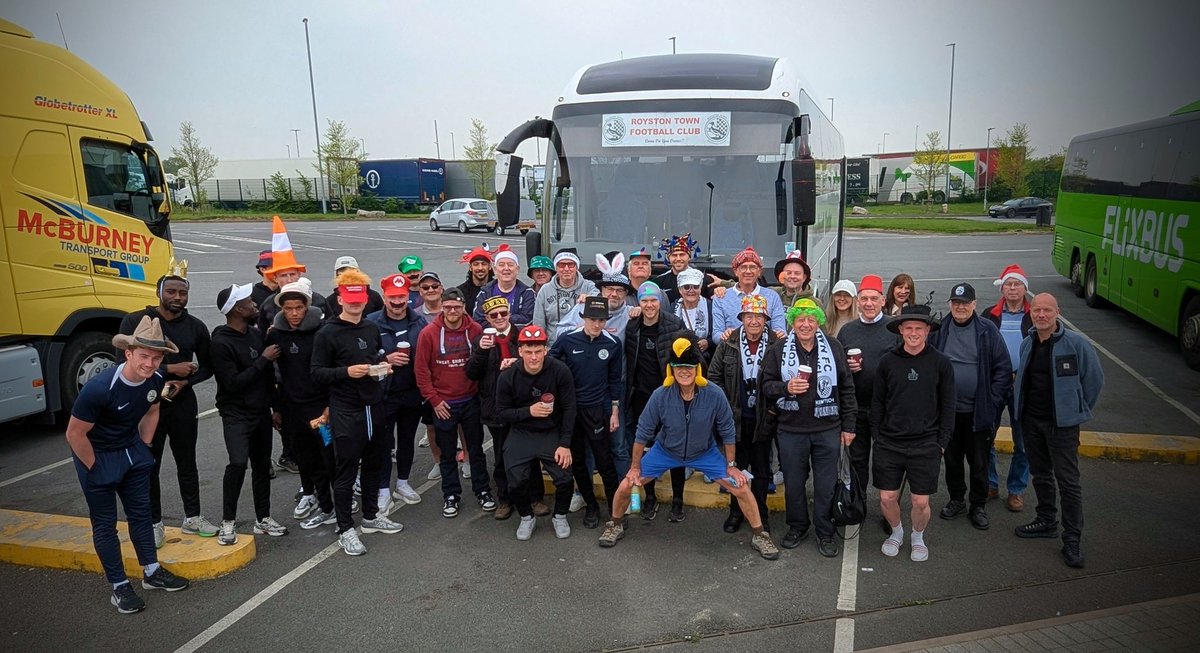Kev Richards (@rtfc_tog) on Twitter photo Last service station stop of the 2024/25 season. <a href="/RoystonTownFC/">Royston Town FC</a> on our way to Telford. #footyfam. ⚫⚪ Last service station stop of the 2024/25 season. <a href="/RoystonTownFC/">Royston Town FC</a> on our way to Telford. #footyfam. ⚫⚪