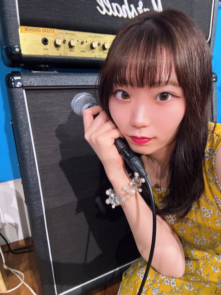 riu_rosetta's tweet image. スタジオで歌の練習してきたよっ
明日は某イベントの中で少しだけ歌ってきます🎤 ☀️楽しむゾ