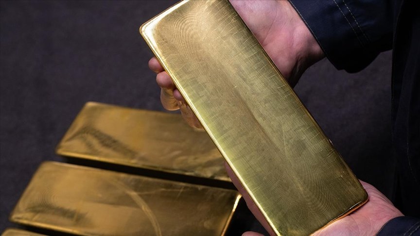 Fransa'da bir çiftçinin arazisinde yaklaşık 4 milyar euro değerinde 150 ton altın bulundu.