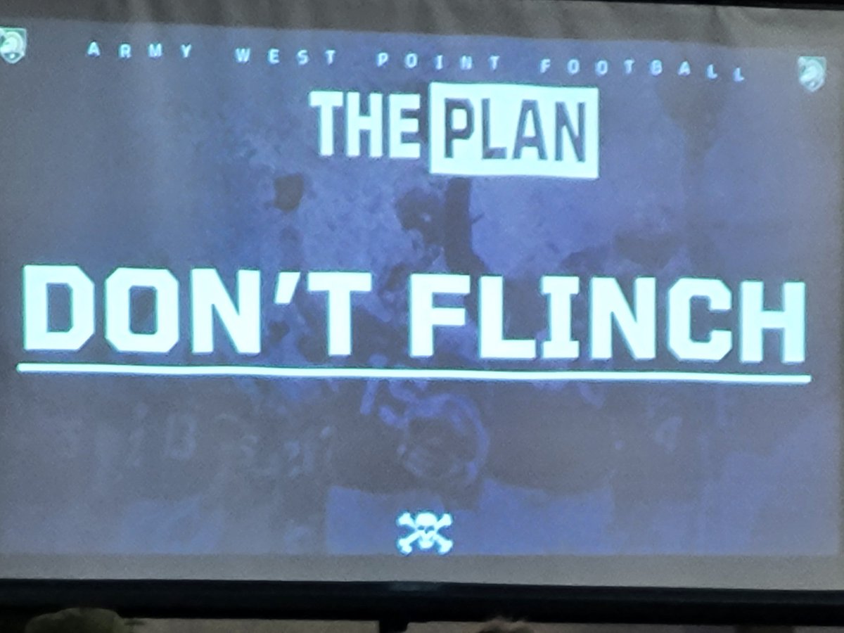 Hayden108John's tweet image. Great to hear @CoachJeffMonken speak last night. Great message! #fundamentals