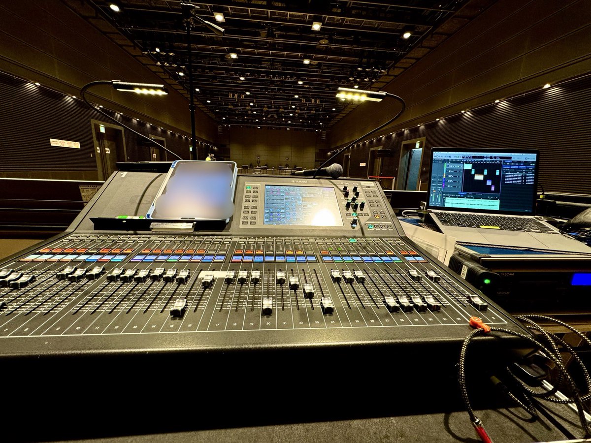 Loud_kids_dai's tweet image. お初な品川グランドホールでした！
コンパクトシステムでしたがブーストしたおかげで満員のフロアにも立ち向かえました👊
ひさびさのみなさんにもお会いできて楽しかった☺️
手厚いサポートありがとうございました✨

お疲れ様でした！！
#品川グランドホール 
#QL5