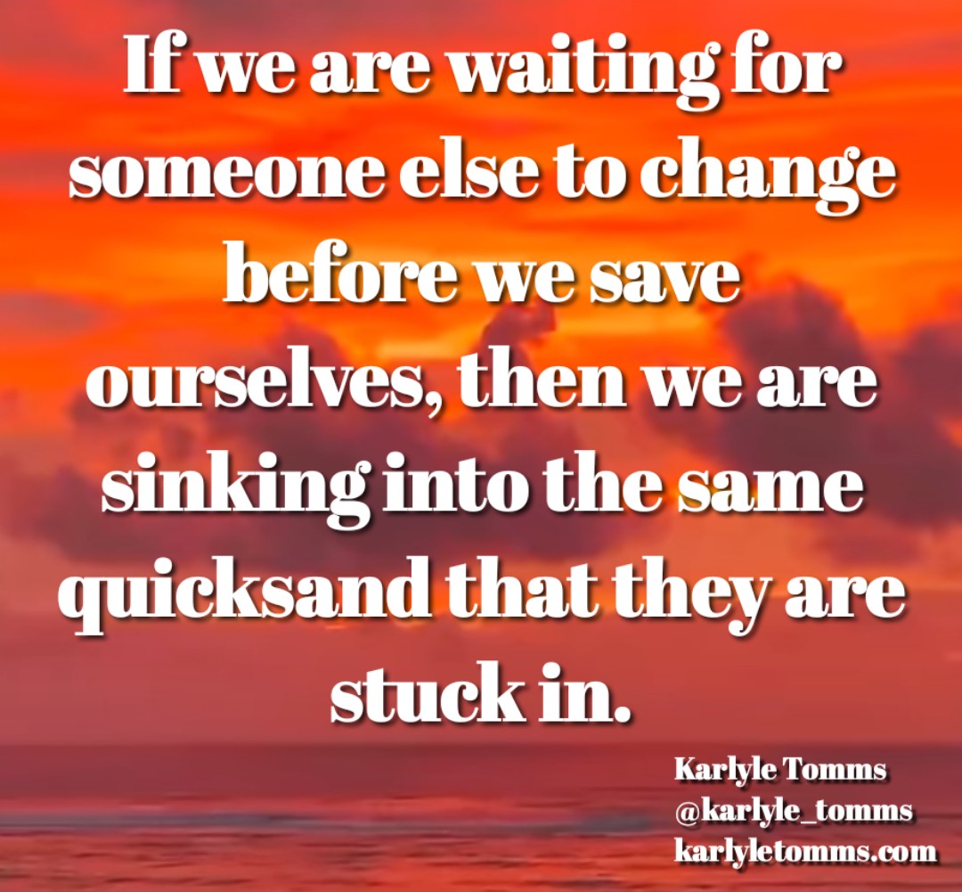 Karlyle_Tomms's tweet image. If someone is stuck in quicksand, you offer them a rope, but they try to pull you in, do you let them pull you in or let go of the rope? No one can save another person from themselves, and joining them destroys both. #codependency #codependentnomore karlyletomms.com