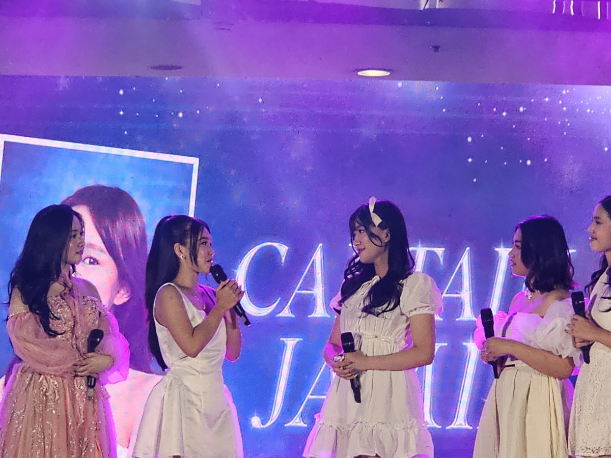 Turnover of Captain Position

From Captain Jem to Captain Jamie

#MNL48RebootAndRise
#MNL48IsBack 
<a href="/mnl48official/">MNL48</a>