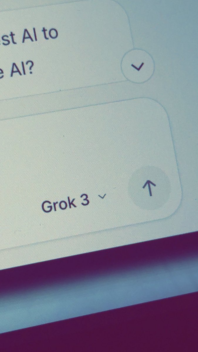 adam_the_photog's tweet image. Feature: I want to tap the up arrow to cycle through previous (shorter) prompts… just like a command prompt. @grok @ChatGPTapp #features #featureRequest