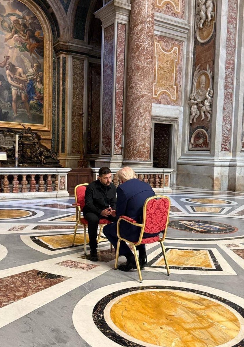 fuckroeper's tweet image. Laten we hopen dat die corrupte midget nu eens doet wat hem gezegd wordt zodat de slachting van nog meer onschuldige mannen en vrouwen kan stoppen. 1 miljoen is genoeg!
#StopWar #StartTalking