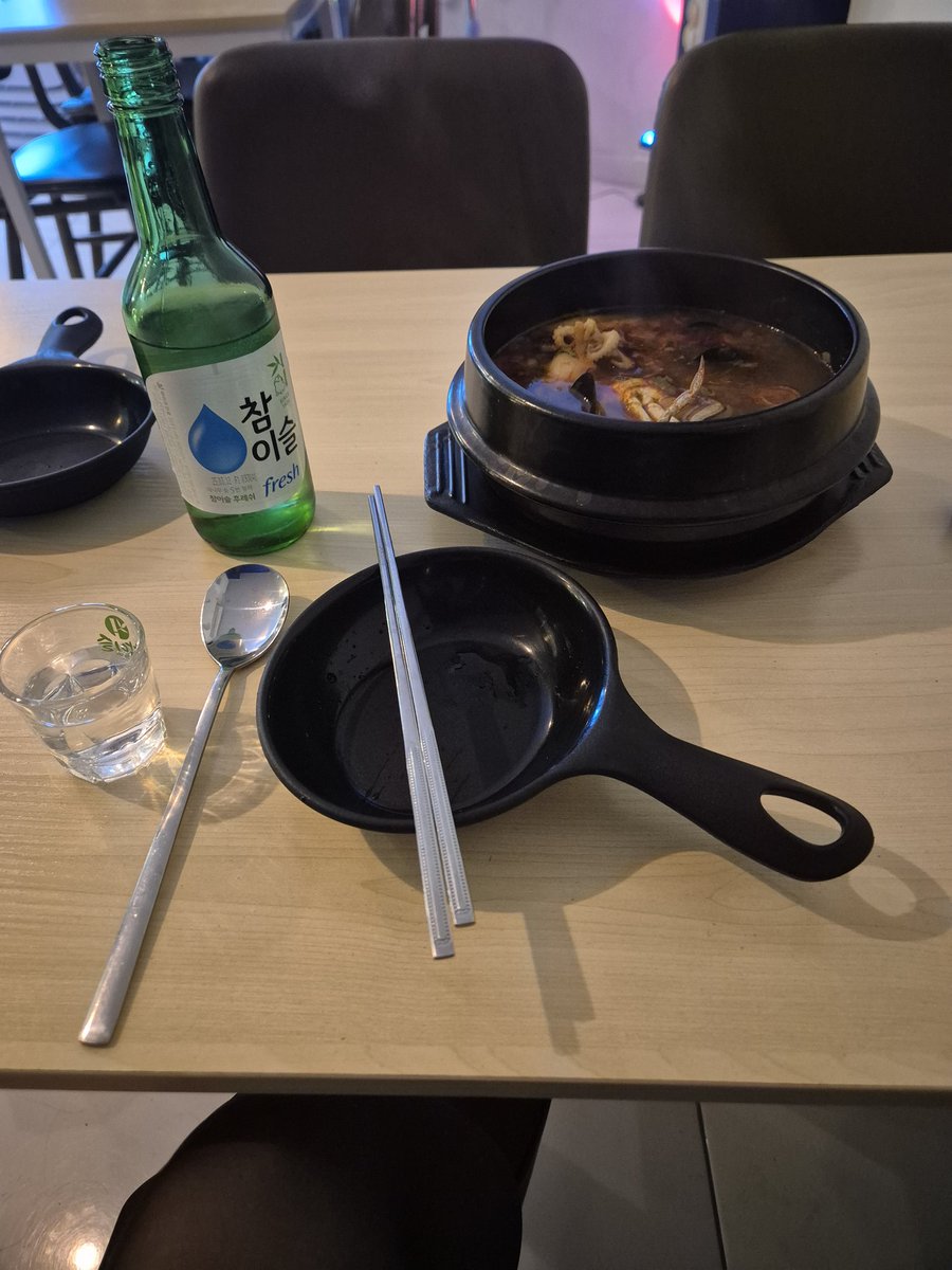 오랜만에 로제 방문!!
오늘은 짬 뽕 탕 입니당 으하핳
#수원 #수원로제