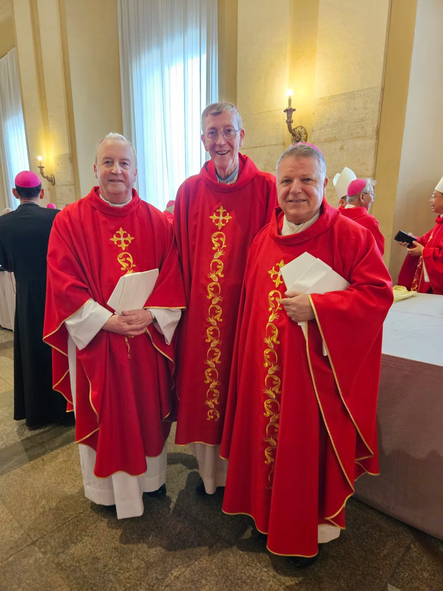 Bishop Denis Nulty (@bishopdnulty) on Twitter photo A very memorable day here in St. Peter’s Square as I attended the Requiem Mass for Pope Francis, who is now laid to rest in Santa Maria Maggiore - may he enjoy the rest he richly deserves <a href="/KANDLEi/">K&L Diocese Ireland</a> <a href="/CatholicNewsIRL/">CatholicNewsIreland</a> A very memorable day here in St. Peter’s Square as I attended the Requiem Mass for Pope Francis, who is now laid to rest in Santa Maria Maggiore - may he enjoy the rest he richly deserves <a href="/KANDLEi/">K&L Diocese Ireland</a> <a href="/CatholicNewsIRL/">CatholicNewsIreland</a>
